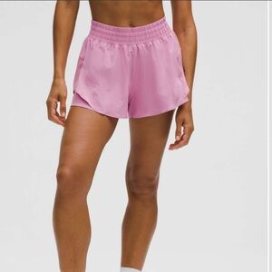 NWT Lululemon Shake It Out High Rise Run Short 2.5” Pink Frosting, XXXS